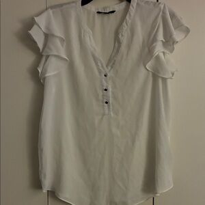 Zac & Rachel White Ruffle Sleeve Blouse